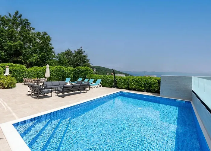 Vila Sv, Petar Icici