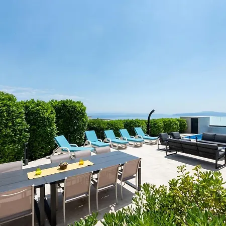 Sv, Petar Ичичи