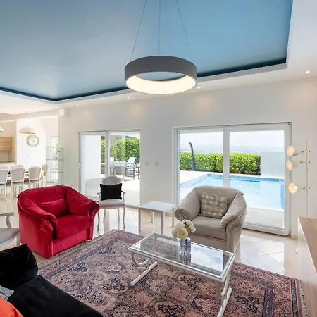 Вилла Sv, Petar